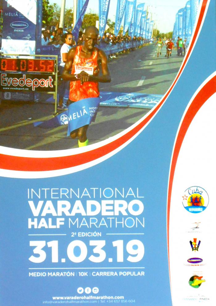 Cartel oficial Media Maratón Internacional de Varadero 