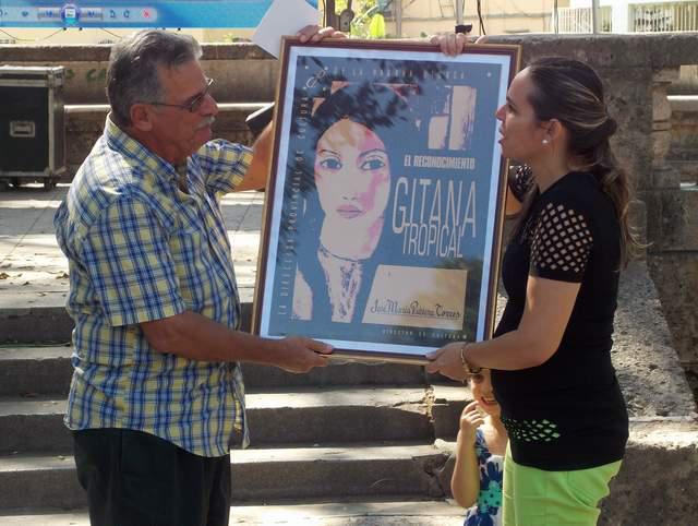 El Dr.C. José Rubiera recibió el Premio Gitana Tropical que otorga la Dirección Provincial de Cultura en La Habana