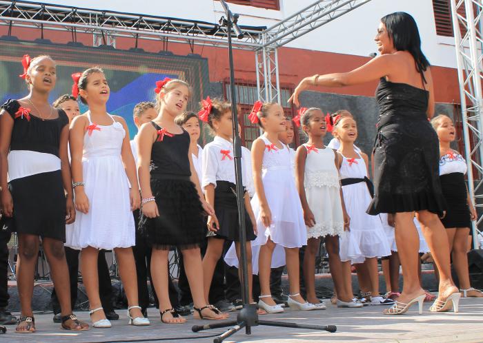 Coro infantil en Escuela de Música de Guanabacoa