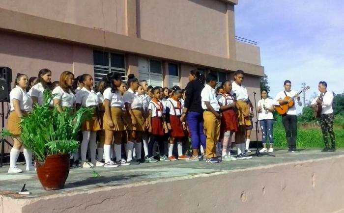 Coro Gigante municipal.