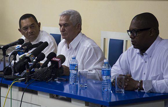 Higinio Vélez, Acuerdo entre la Federación Cubana de Béisbol (FCB) y la Major League Baseball de los Estados Unidos (MLB)