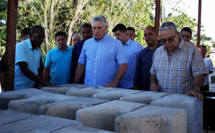 recorrido por la capital, realizado recientemente por Miguel Díaz-Canel Bermúdez, Presidente de los Consejos de Estado y de Ministros, donde visitó centros y zonas de suma importancia para el desarrollo local, así como para la sociedad.