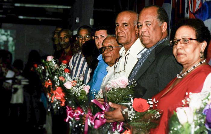 Integrantes de la comision electoral provincial