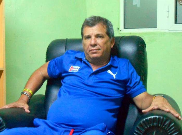 Juan Ramón Milán Ponce, quien posee la condición de Árbitro tres estrellas de la AIBA, máxima categoría que confiere esa institución