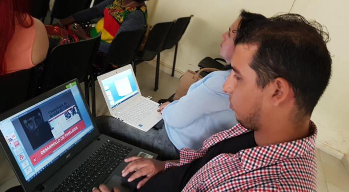 Taller Nacional de Prensa Impresa que sesiona en Camagüey