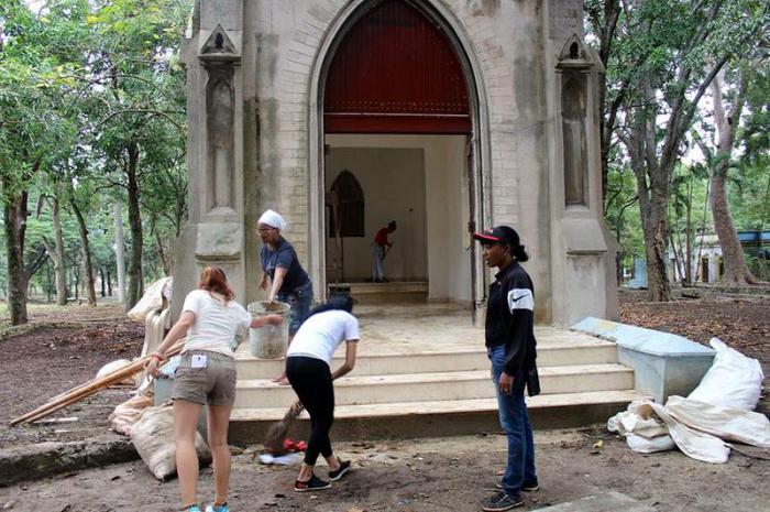Trabajo voluntario en La finca de los monos