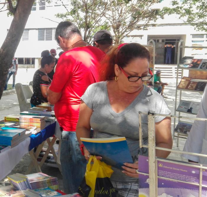 Feria del Libro en el Cerro
