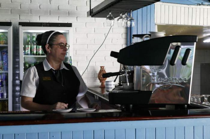 Trabajadora del Complejo La Cecilia