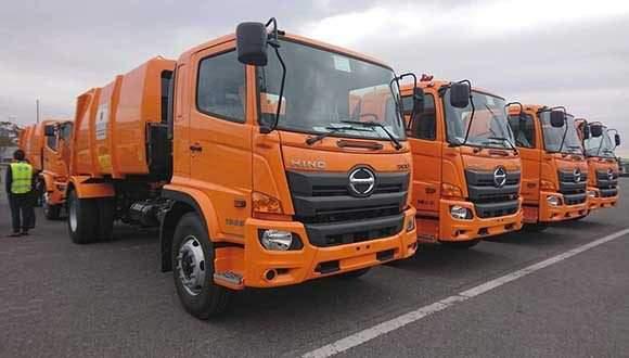 Nuevos camiones colectores de basura para La Habana