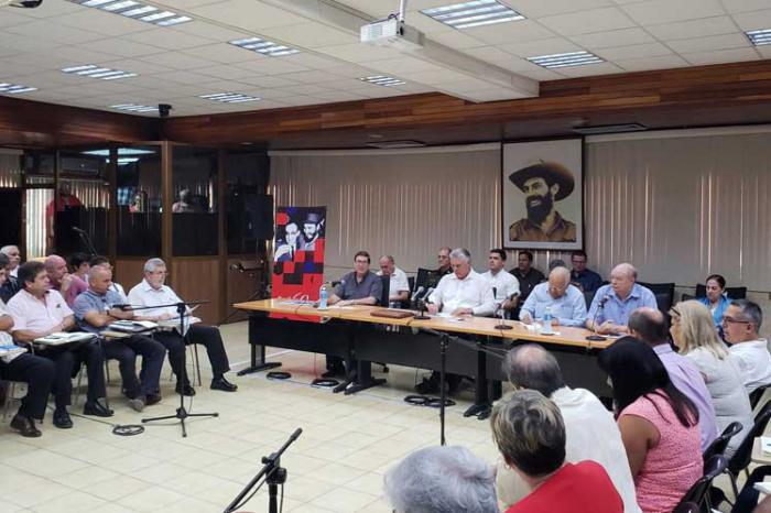 diaz canel y bruno rodriguez en reunion minrex