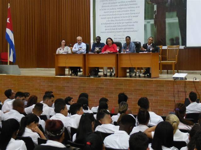 Primer encuentro de la organización juvenil de la Universidad de Ciencias Médicas de La Habana, en vistas a su XI Congreso, y en saludo al 4 de abril