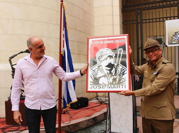 Este 10 de abril, cumple 60 años la Revista Verde Olivo