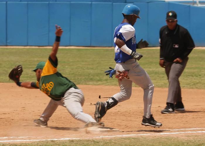 peloteros sub 23 juego