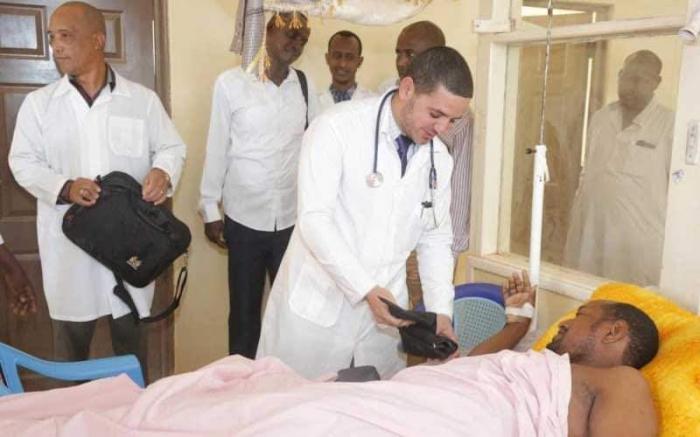 Cuba mantiene seguimiento constante para el regreso de los dos médicos secuestrados en Kenya. Los médicos se nombran Assel Herrera Correa, especialista de Medicina General Integral de la provincia de Las Tunas, y Landy Rodríguez Hernández, especialista en Cirugía de la provincia de Villa Clara