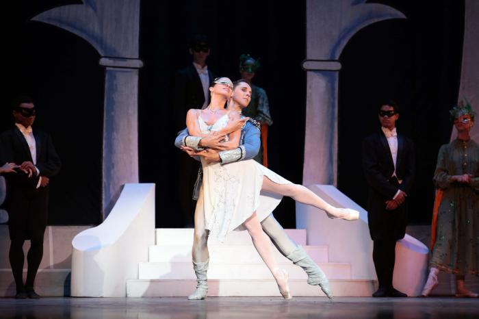 Ballet Nacional de Cuba-La Cenicienta.