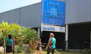 Feria de artesanías Arte para Mamá