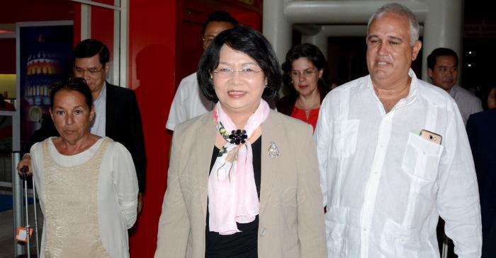 Vicepresidenta de Vietnam llega a Cuba en visita oficial 