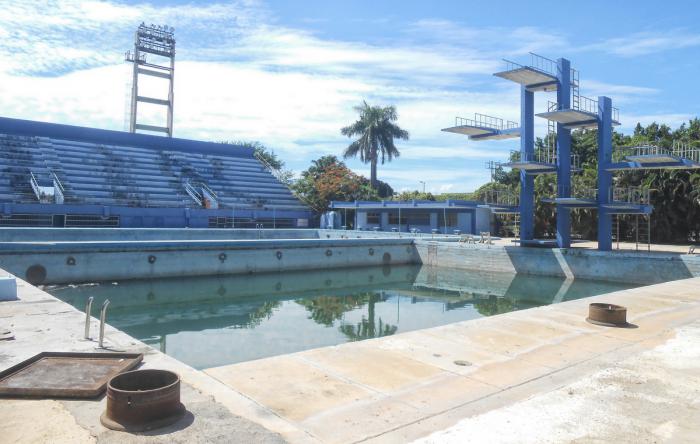 Estado actual de una de las piscinas de la Ciudad Deportiva 2019