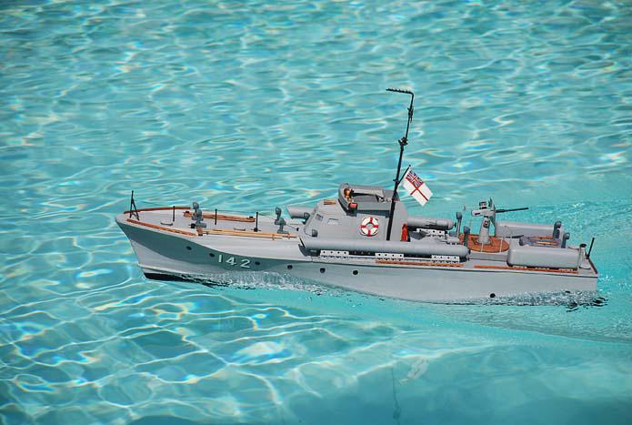 Vosper 70 ft scale 1:30 scratchbuilt by Wildy