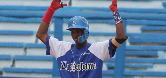 Industriales ganó primer juego