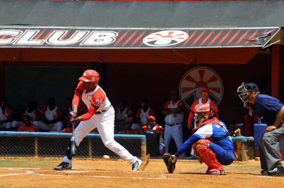 Santiago contra Industriales