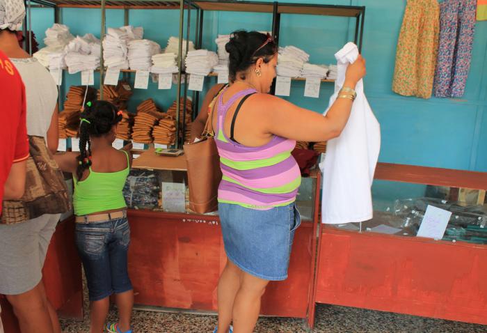 Venta de uniformes escolares