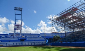 Trabajos de reparación en el Estadio Latinoamericano