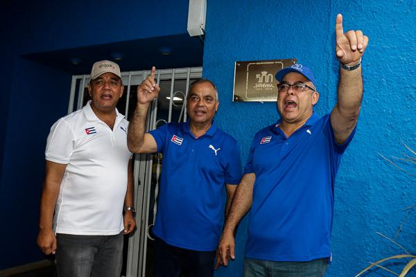 Develan placa en el Estadio Latinoamericano en saludo al 500 Aniversario de La Habana el 9 de Noviembre de 2019 en La Habana, Cuba. FOTO: Calixto N. Llanes/Periódico JIT (Cuba)