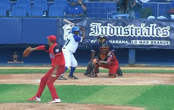 Industriales-Santiago de Cuba en juego 9 de noviembre