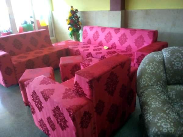 Muebles en una tienda.