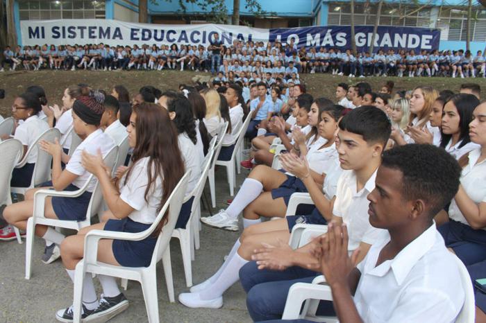 Acto Provincial por la jornada del educador.