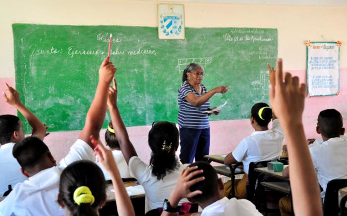 ¡Felicidades educadores!