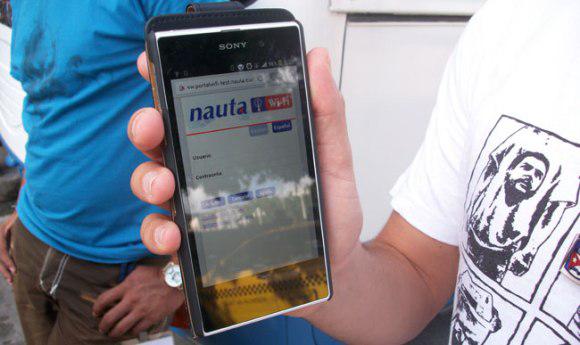 ETECSA anuncia rebaja de la tarifa de navegación nauta