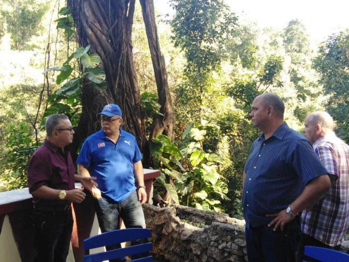 Las máximas autoridades de La Habana recorrieron y chequearon los trabajos de remodelación que se acometen en varias obras de la ciudad