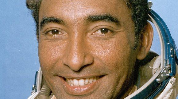 Arnaldo Tamayo Méndez: Primer cosmonauta de Latinoamérica