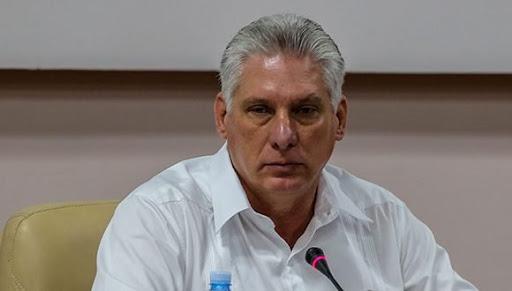 Presidente cubano ofrece condolencias a familiares de niñas fallecidas por derrumbe en La Habana