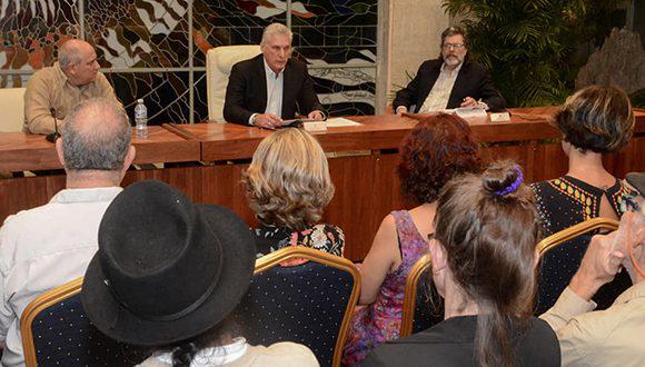 Díaz-Canel: En una crisis como la actual, no solo para Cuba, sino para todos, es esencial salvar la cultura, la historia, las ideas