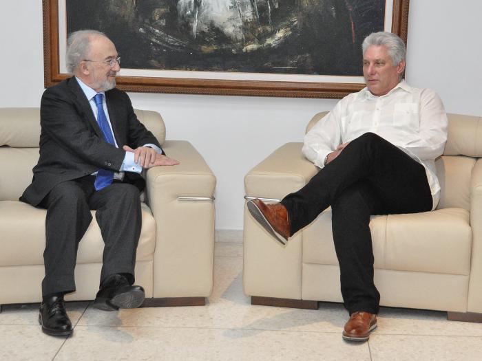 Díaz-Canel recibe a presidente de la  Asociación de Academias de la Lengua Española, Santiago Muñoz Machado