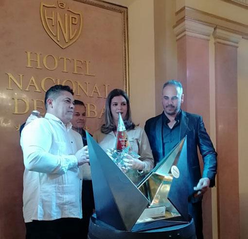Presentación de ron Legendario por aniversario de la ciudad