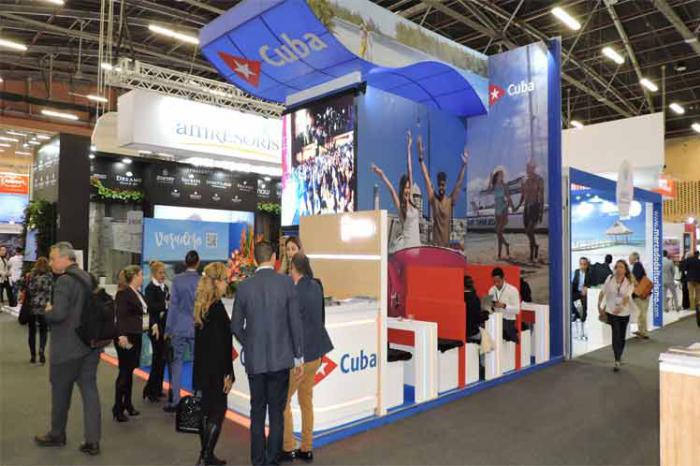 Cuba exhibe novedades del turismo en Colombia