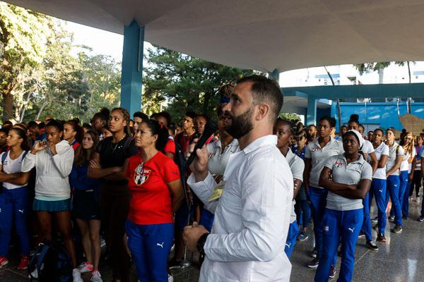 Durante una audiencia sanitaria con motivo del Coronavirus Covid-19 en las ESFAAR Cerro Pelado, el 13 de Marzo de 2020 en La Habana, Cuba. FOTO: Calixto N. Llanes/Periódico JIT (Cuba)