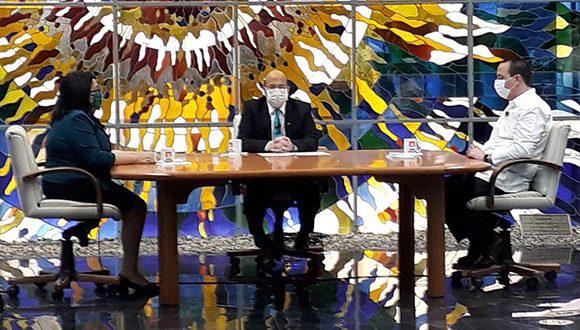 Mesa Redonda sobre coronavirus