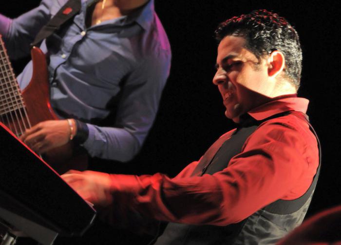 Pianista Alejandro Falcón