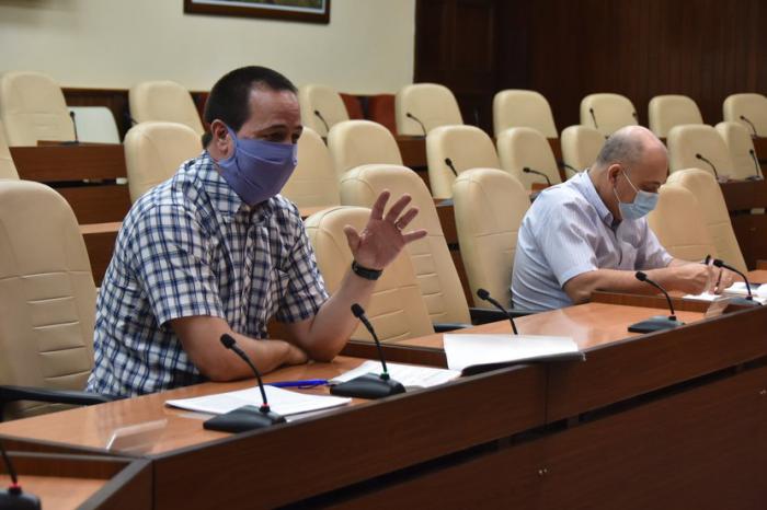 Reunión diaria sobre el coronavirus
