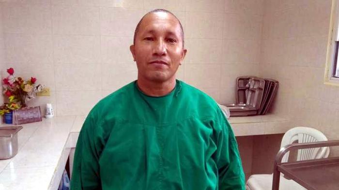 Pedro Luis Correa López voluntario en la zona roja en el Hospital Docente Clínico- Quirúrgico Dr. Salvador Allende