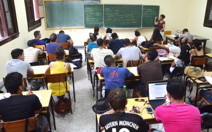 Educación de Jóvenes y Adultos 