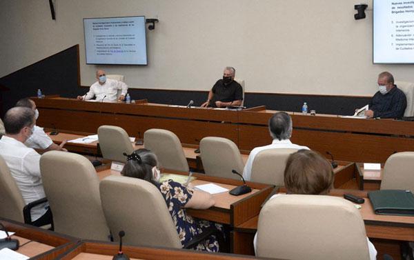 Reunión diaria sobre el coronavirus