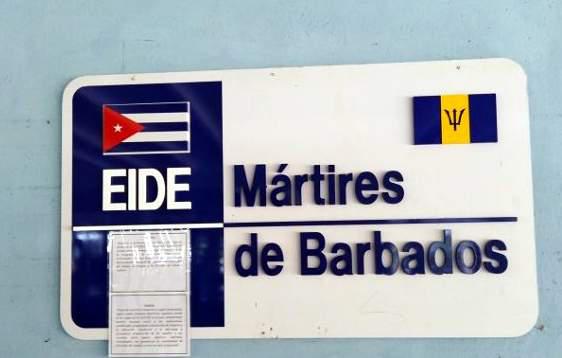 logo de la EIDE Mártires de Barbados