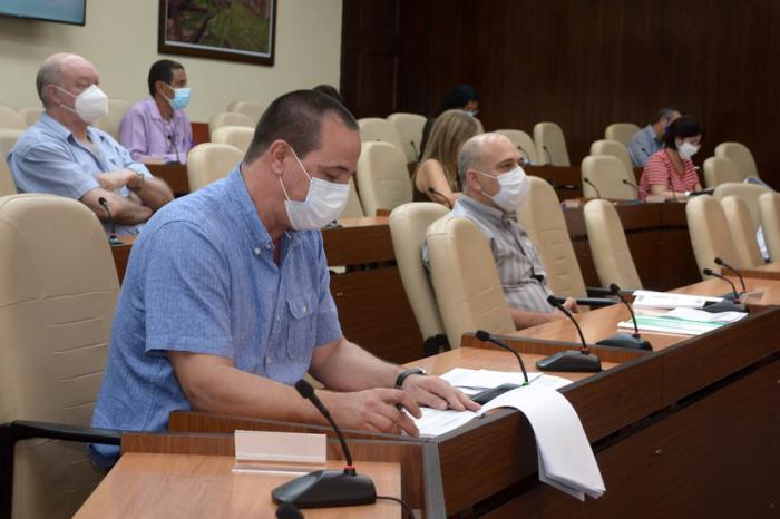Reunión diaria sobre el coronavirus