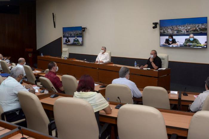 reunión del grupo temporal de trabajo que encabezan el Presidente de la República, Miguel Díaz-Canel Bermúdez, y el Primer Ministro, Manuel Marrero Cruz.